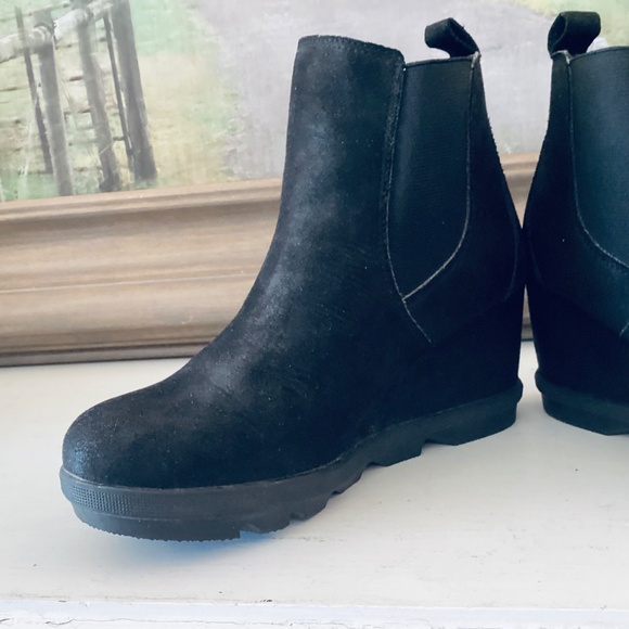 Serra Black Suede Platform Ankle Booties Women’s size 7 City Mod Stylish Career - Picture 7 of 14